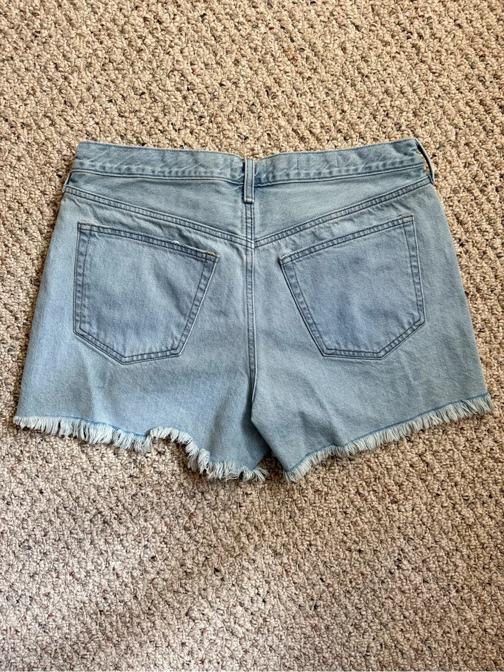Universal Thread 90’s Baggy Distressed Denim Shorts 12